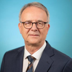 Andreas T. Siegel