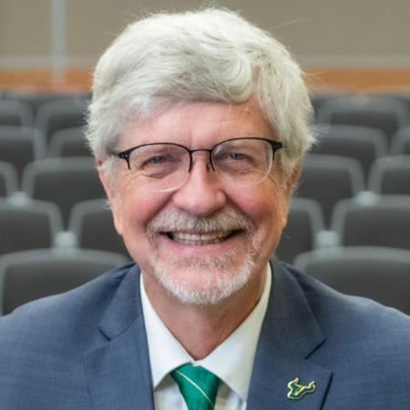 Dr. Sten Vermund